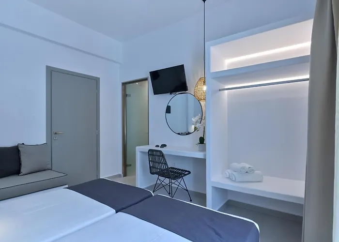 Acropolis * パロス島