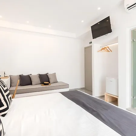 Acropolis * Parikia (Paros)