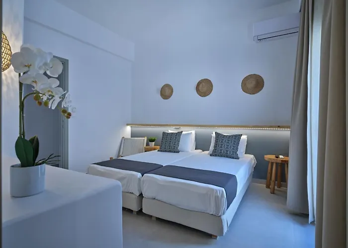 Acropolis * Parikia (Paros)